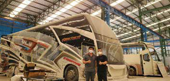 Protection measures.The manufacturer authorizes the vehicleto be unlocked for export and preventing the vehicle frombeing damaged during transportation.